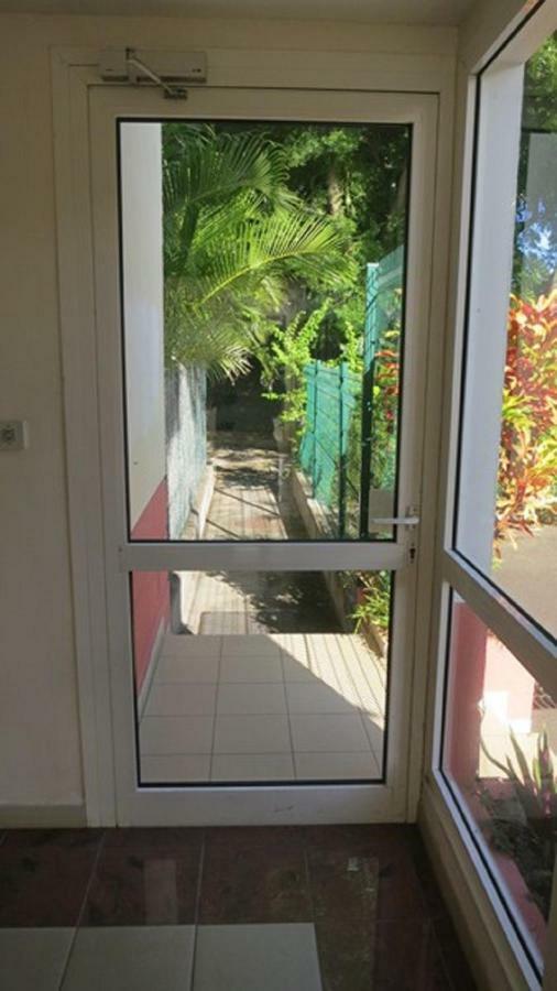 Baliste Jardin De Corail Saint-Gilles-les-Bains Exterior photo